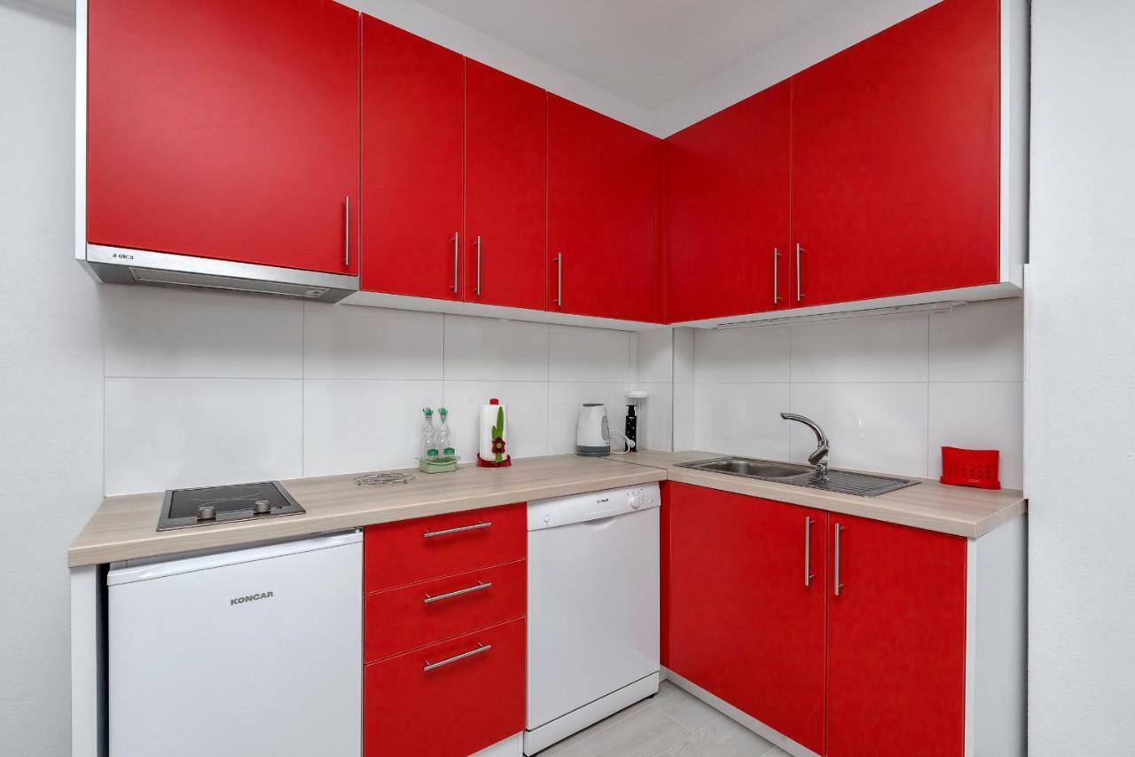 Apartman Sjever Makarska Bagian luar foto